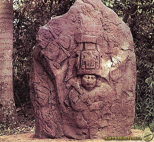 Hecho relevante (900 al 700 a.C)