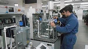 PRIMEROS CURSOS DE APRENDIZAJE INDUSTRIAL