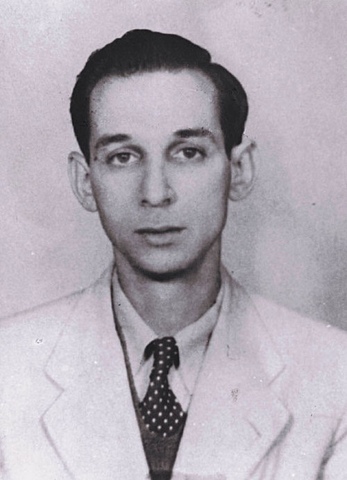 Nacimiento de Virgilio Piñera