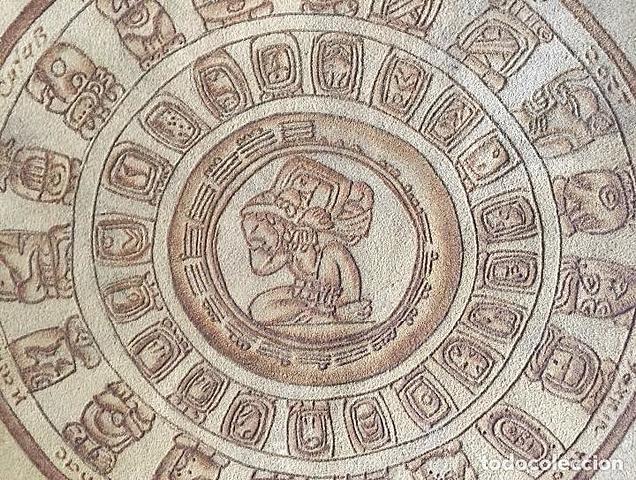 Los mayas usan los primeros calendarios solares labrados en piedra de los que se tiene noticia.