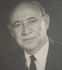Dr. Roberto Solís Quiroga