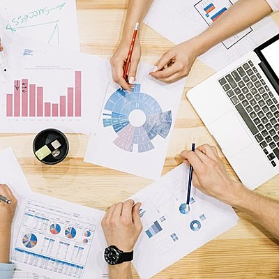 Timeline: Antecedentes Históricos de la Administración