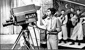 Primer anuncio por televisión.