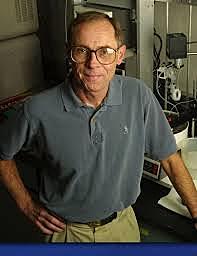 Norman Pace. Ecología microbiana molecular.