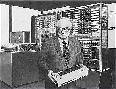 PRIMERA COMPUTADORA DIGITAL