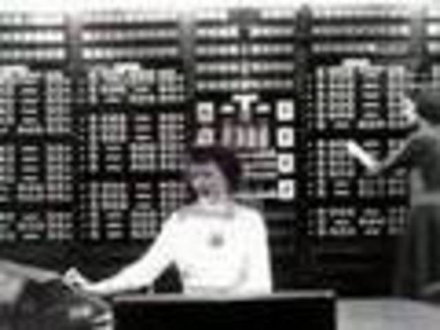 HISTORIA Y EVOLUCION DE LAS COMPUTADORAS