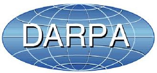 ARPA paso a llamarse DARPA