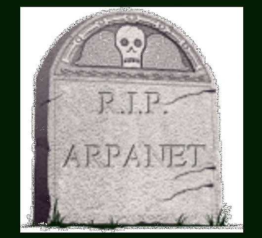 ARPANET deja de existir