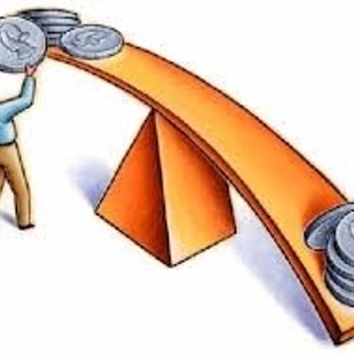 Timeline: Fundamentos de economía