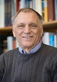 Neuropsicólogo Larry Squire