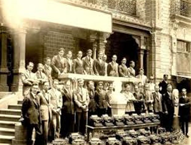 Dr. Rafael Santamarina