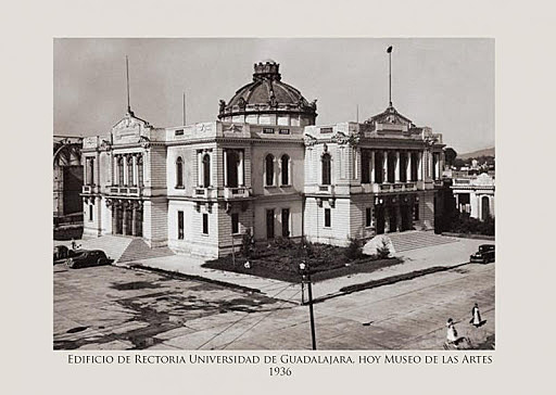 Universidad de Guadalajara (Clausura)