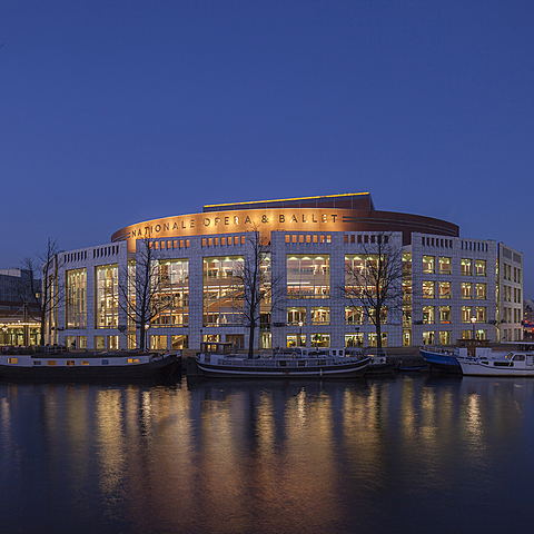 Oprichting Nationale Opera & Ballet is een theater in Amsterdam