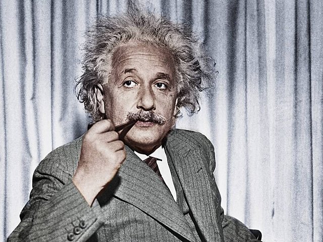 Albert Einstein (1879 - 1955)