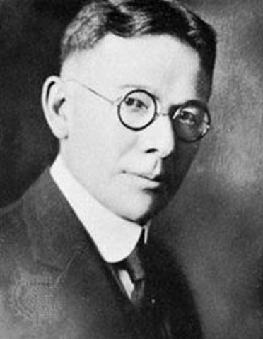 Dr. Rafael  Santamarina