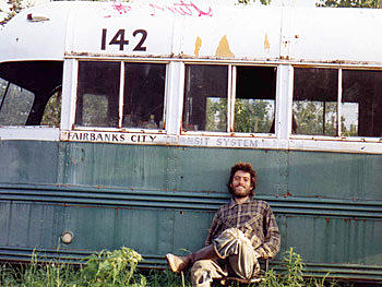 Chris McCandless arrives in Fairbanks.