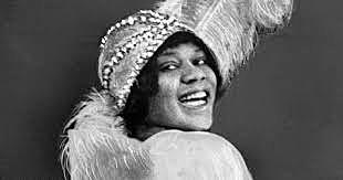 Bessie Smith Becomes the First Blues "Superstar"