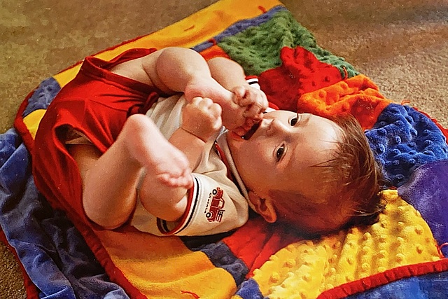 Nací en Colorado en dos mil y seis. Nací el ocho de febrero. Nevó mucho.