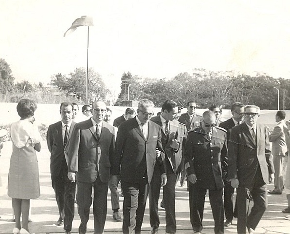 Roberto Solís Quiroga y el maestro Lima