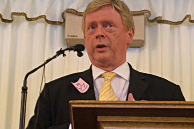 Heart czar quits over Health Bill