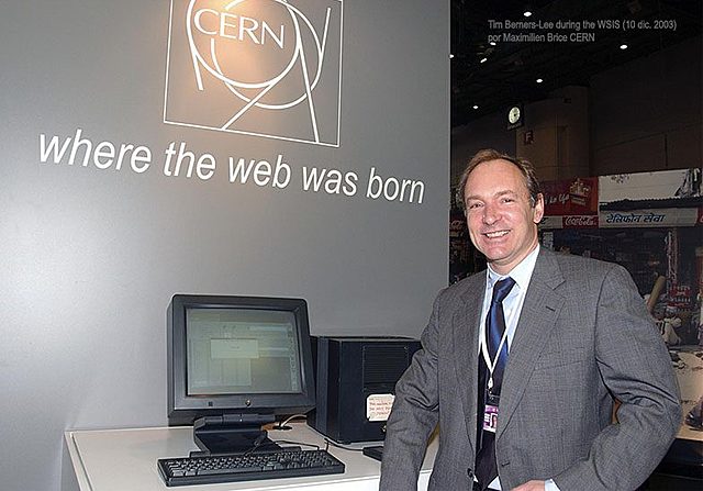 Búsqueda de un sistema de almacenamiento usando hipervínculos