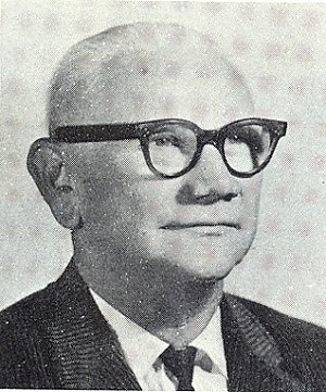 Dr. Roberto Solís Quiroga