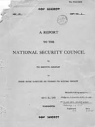 Paul Nitze elabora el informe NSC-68
