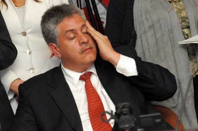 Piden al Polo suspender a Iván Moreno