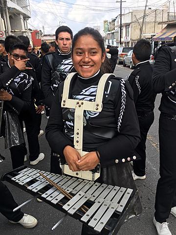 Entre a la banda de mi escuela.