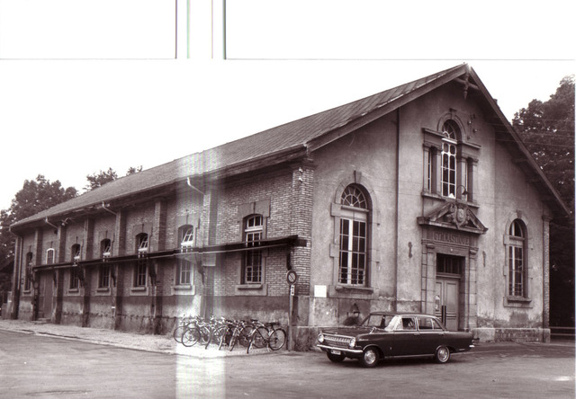 Destruction de la halle de gymnastique