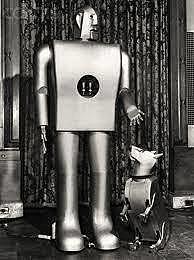 Primer robot de la historia