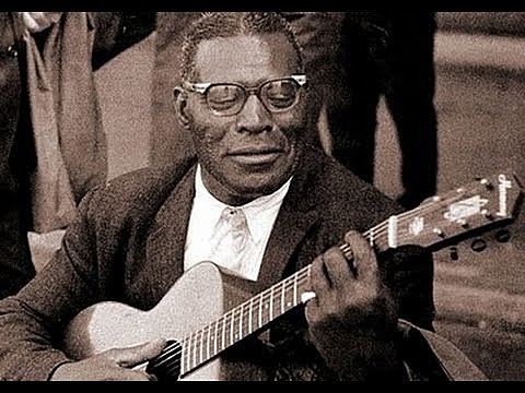 Howlin' Wolf is Born