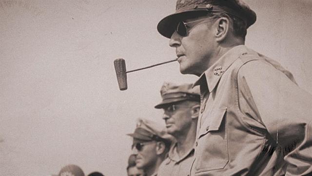 Destitución del general Douglas MacArthur