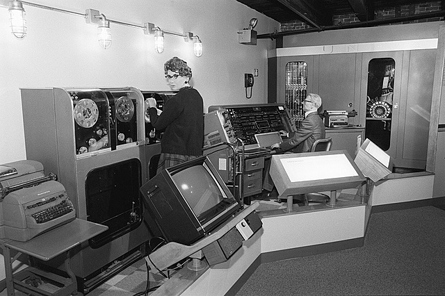 Laurence G. Roberts y Thomas Merrill