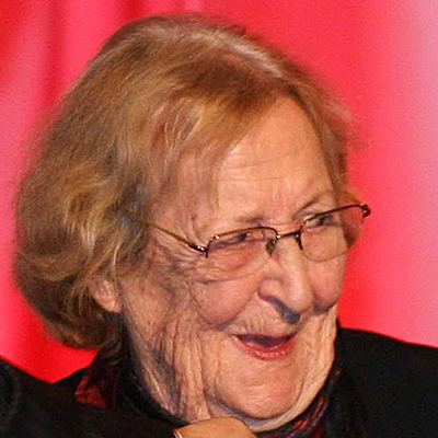 Timeline: Montserrat Abelló