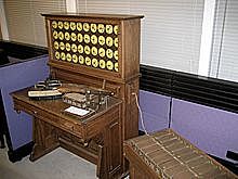 Hermann Hollerith inventó la máquina tabuladora.