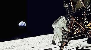 El primer viatge a la lluna