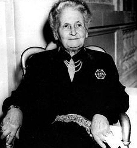MARIA MONTESSORI (1870-1952) Educadora, científica, medica, psiquiatra, filosofa, psicóloga
