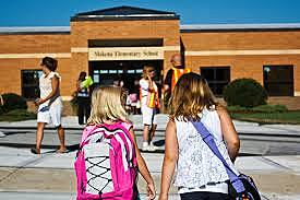 ME CAMBIE DE ESCUELA !!!