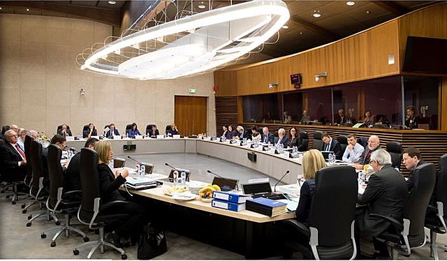 The Appearance of Conference Interpreters