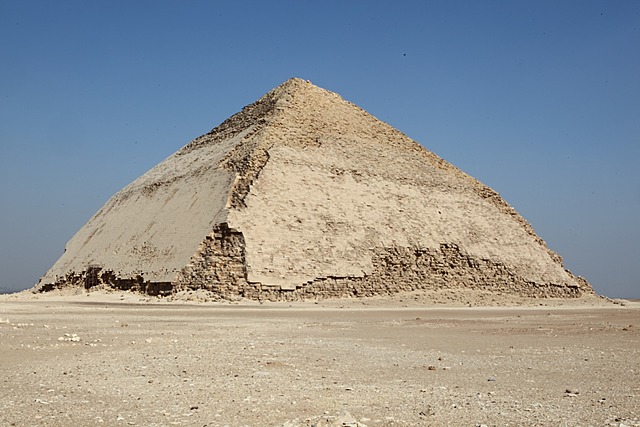 Pirámide roja de Dashur