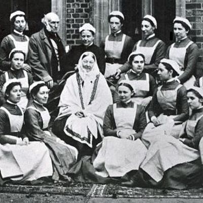 Timeline: Antecedentes de la enfermería en México