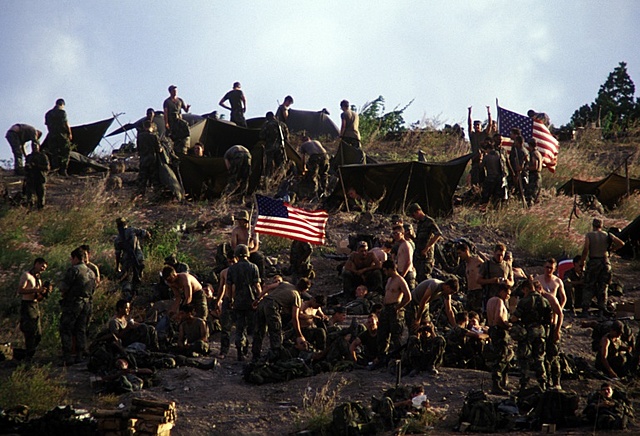 Invasión de la Isla Caribeña de Granada por Estados Unidos.