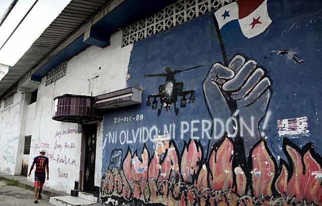 Estados Unidos Invadió Panamá.