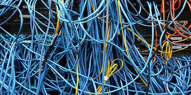 1000 computadoras conectadas.