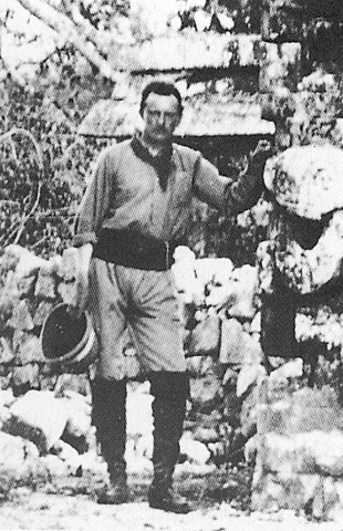 Alfred percival Maudslay (1850-1931)