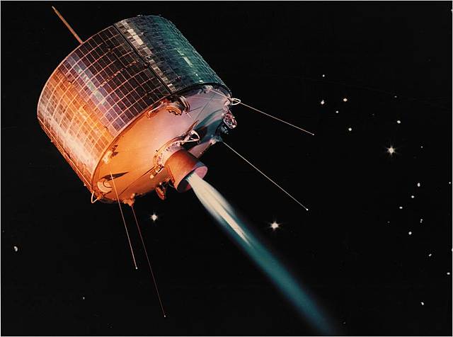 o primeiro satélite