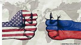 Timeline: Chile y el mundo en la mitad del siglo XX