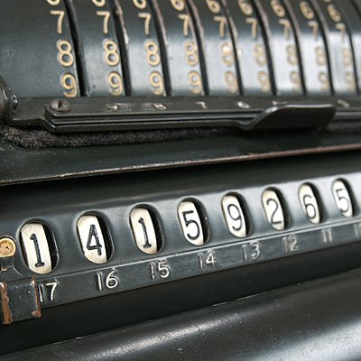 Timeline: Precursores del procesamiento de datos.