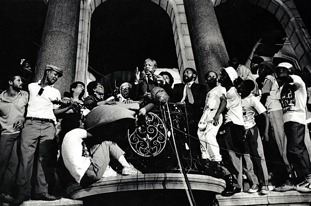 Liberación de presos políticos y negociaciones pueblo-gobierno